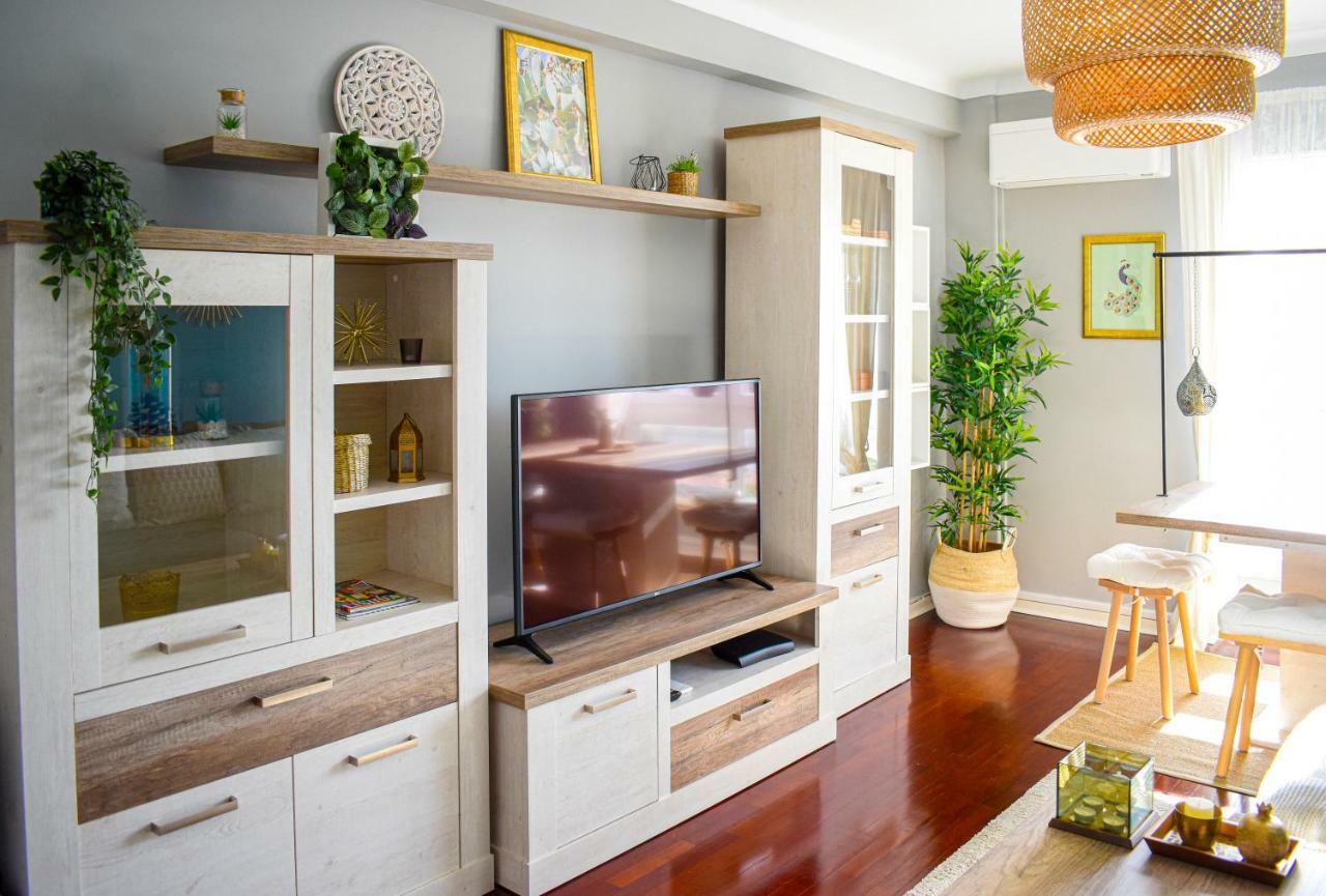 Lisbon Sky View 3Br Home + Near Airport + Free Parking Luaran gambar